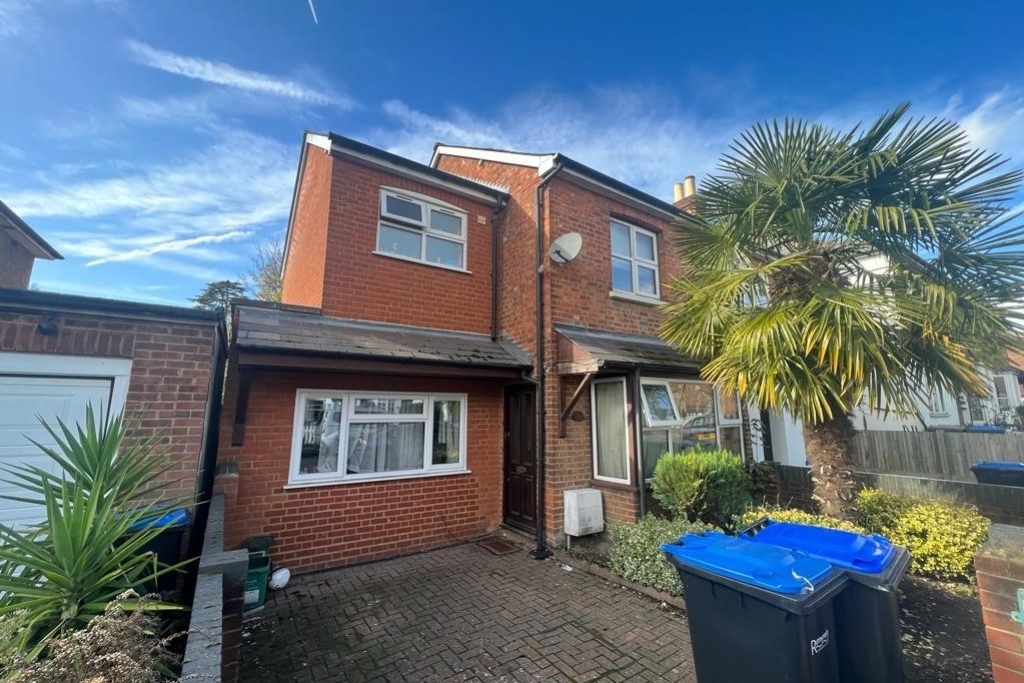 Alexandra Road, Englefield Green, Egham, Surrey, TW20 Nevin And Wells